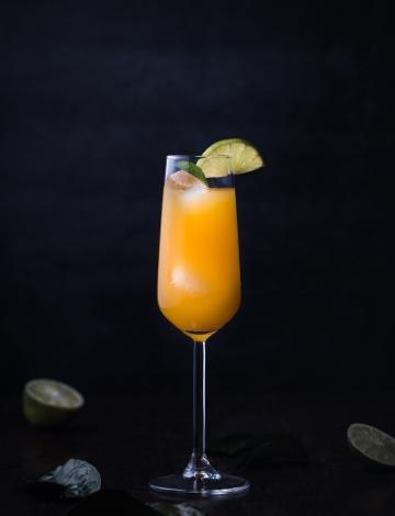 BIG APPLE DRINK